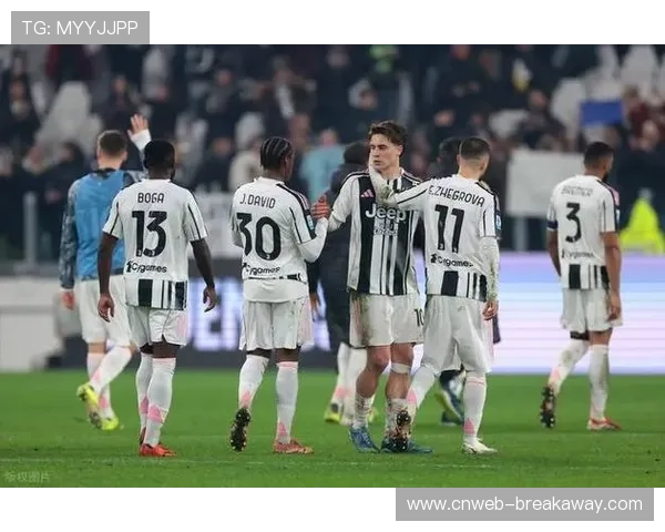 尤文图斯2-2战平拉齐奥，卡卢卢补时头球救主